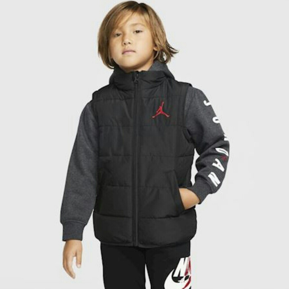 ❌SOLD❌JORDAN Jumpman Black Puffer Vest - Picture 1 of 4